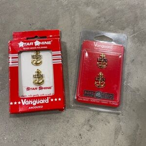 Vanguard United States Navy Lot of 4 pins NEW Military Anchor Star Shine